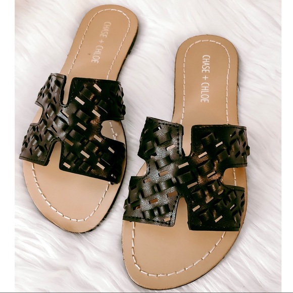Camila Sandal - Picture 2 of 6